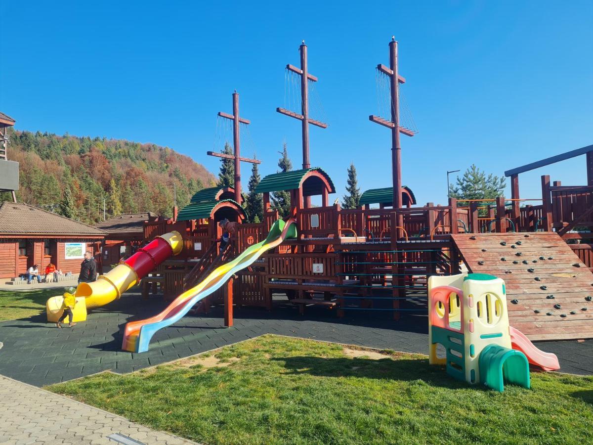 Snowland Apartmany Валча Экстерьер фото